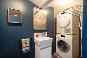 Photo 7- click for photo gallery